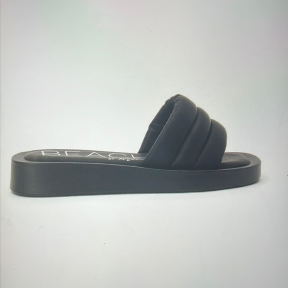 BEACH Black Slide Sandals